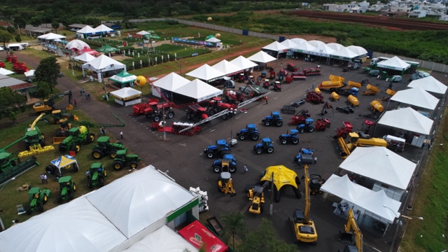 Femec A Feira Do Agroneg Cio Mineiro Revista Campo Neg Cios