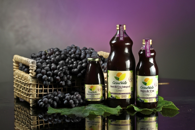 Primeiro suco de uva 100% integral produzido na Bahia, mais especificamente no município de Casa Nova o GrandValle é um dos novos produtos da região apresentados na 25ª Feira Nacional da Agricultura Irrigada (FENAGRI) - Crédito Divulgação 