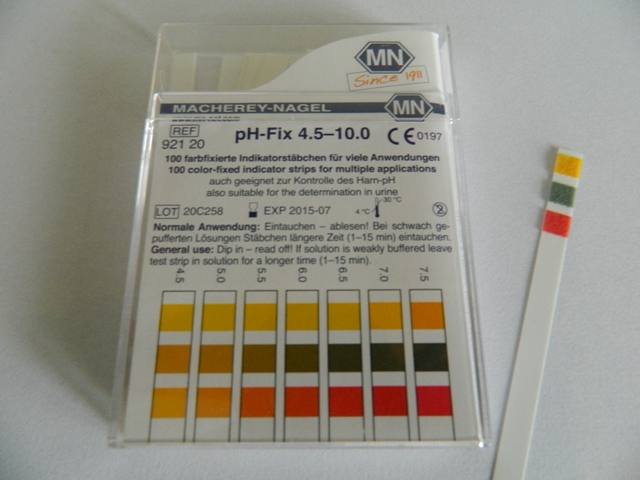 Kit pH fita 4,5 - 10 - Crédito Luiz Dimenstein