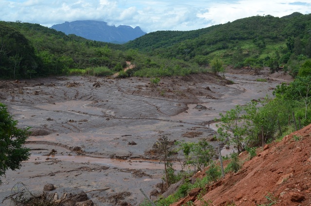 Propriedades rurais na comunidade de Camargos, em Mariana, atingidas pela barragem (2)