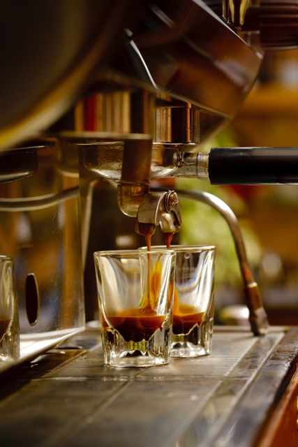 Os consumidores de café procuram por cafés com sabor, qualidade e sustentabilidade - Créditos Shutterstock