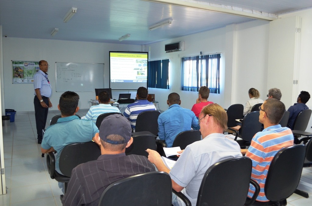 Capacitação de profissionais pelo agronegócio baiano_Treinamento mopp centro de treinamentoabapa